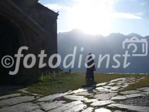 Georgiens mächtiger Vulkan Kasbek (5047 m) war Ende Juli 2011 die fünfte Station der 