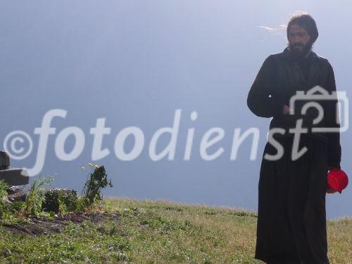 Georgiens mächtiger Vulkan Kasbek (5047 m) war Ende Juli 2011 die fünfte Station der 