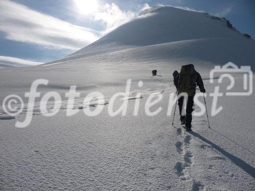 Georgiens mächtiger Vulkan Kasbek (5047 m) war Ende Juli 2011 die fünfte Station der 