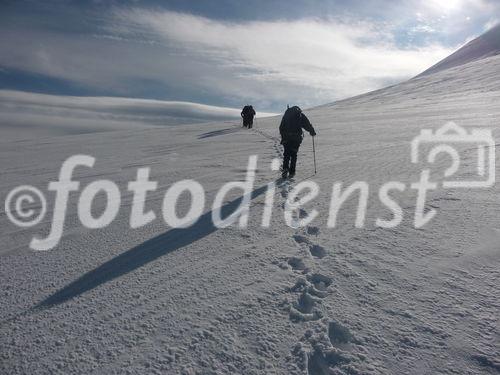 Georgiens mächtiger Vulkan Kasbek (5047 m) war Ende Juli 2011 die fünfte Station der 