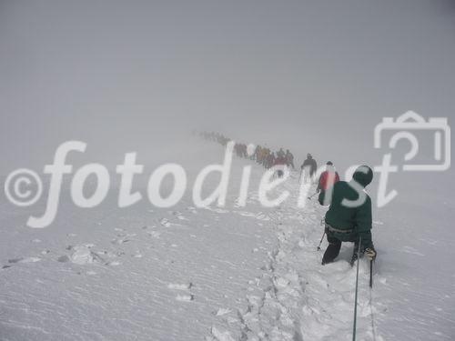 Georgiens mächtiger Vulkan Kasbek (5047 m) war Ende Juli 2011 die fünfte Station der 