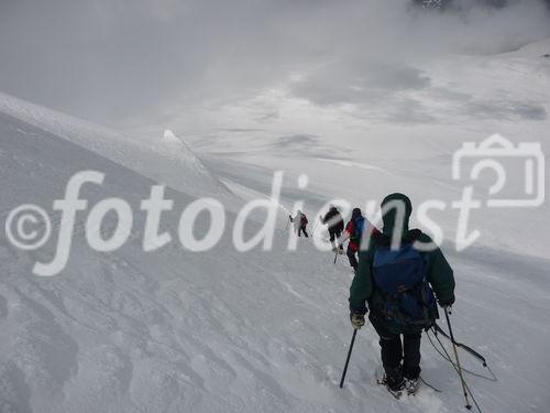 Georgiens mächtiger Vulkan Kasbek (5047 m) war Ende Juli 2011 die fünfte Station der 