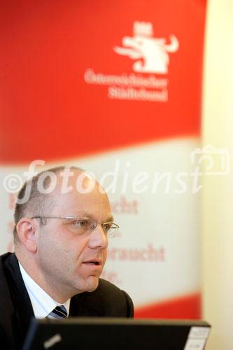 (C) fotodienst/Anna Rauchenberger - Wien, 10.12.2008 - Österreichs Städte in Zahlen 2008 - Präsentation aktueller Ergebnisse und Analysen. FOTO: SR Dr. Thomas Weninger (Generalsekretär, Österreichischer Städtebund)