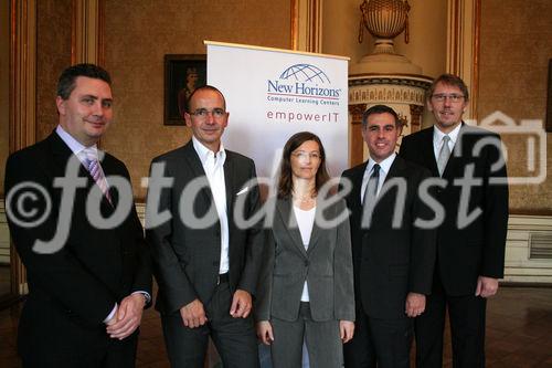 Markus Izmir, Franziska Stübler, Darius Shey, Jörn Oelze, New Horizons empowerIT, Pressekonferenz im Palais Auersperg, 1080 Wien 3.12.2008, 9.30 Uhr (c)Julia Fuchs für Fotodienst