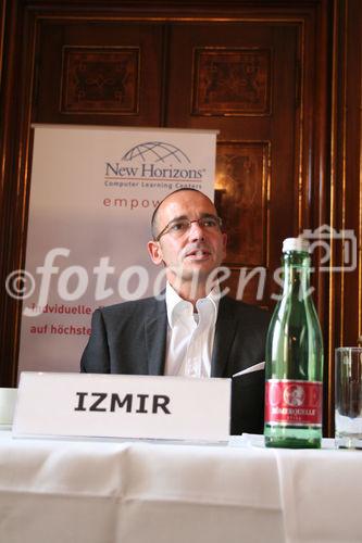 New Horizons empowerIT, Pressekonferenz im Palais Auersperg, 1080 Wien 3.12.2008, 9.30 Uhr (c)Julia Fuchs für Fotodienst
am Foto: Markus Izmir