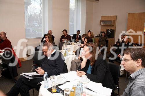 (C) fotodienst/Gudrun Krieger - Wien 03.12.2008 - Pressekonferenz - PAP Ratgeber-Paket - 60.000 Frauen jährlich mit unklarem Krebsabstrich konfrontiert: Gäste