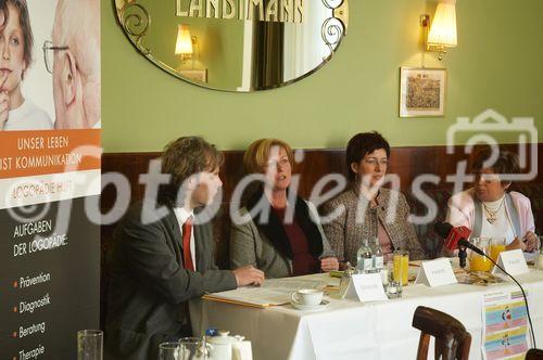 (c) fotodienst/Dan Carabas - Wien 2.03.06 - Pressekonferenz zum Thema Logopädie. FOTO: v.l.: Herr Edinger, Frau Habel, Frau Pfaller, Frau Dorninger