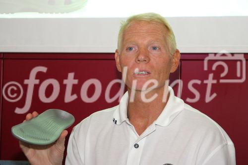 (C) Fotodienst/Anna Rauchenberger - Wien 03.09.2007 - Crocs präsentierte heute die neue Produktlinie 'Crocs Rx'. FOTO: Eddie Scott (Crocs Rx Global)