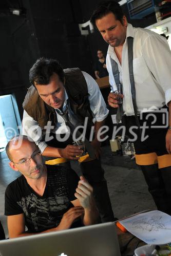 (c) fotodienst / Michael Gruber 
Foto: v.l.  Joachim Haslinger (Fotograf),Wolfgang Sicher (Geschäftsführer - Fischrestaurant Sicher), Andreas Mikulits (Geschäftsführer - Novelli)