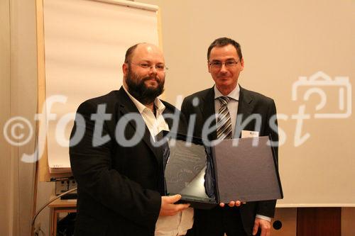 Preisverleihung Future Network Cert, im Europasaal der Industriellenvereinigung, 22.11.2010 (c) Julia Fuchs für Fotodienst. Am Foto: 5. Platz Top Ten Requirement Engineers aus Österreich: Stefan Soher, Mag.
Hans Müller (Präsident Future Network Cert)

