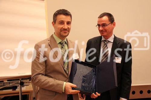 Preisverleihung Future Network Cert, im Europasaal der Industriellenvereinigung, 22.11.2010 (c) Julia Fuchs für Fotodienst. Am Foto: 7. Platz Top Ten Requirement Engineers aus Österreich: Ing. Thomas Hofbauer,
Mag. Hans Müller (Präsident Future Network Cert)

