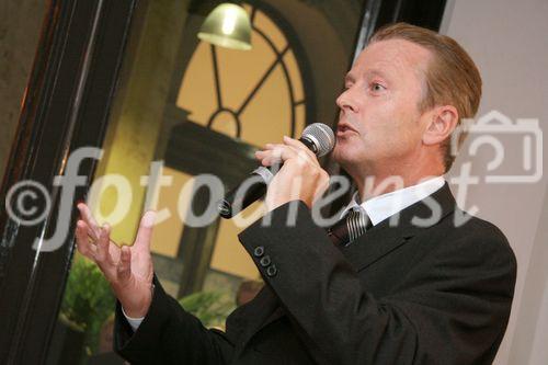 (C) fotodienst/Anna Rauchenberger - Wien 12.10.2006  - ENERGIE-CONTROL GmbH feiert 5-jähriges Jubiläum. FOTO: Dr. Reinhard Mitterlehner (Gen.Sekr. Stellvertreter, Wirtschaftskammer Österreich).