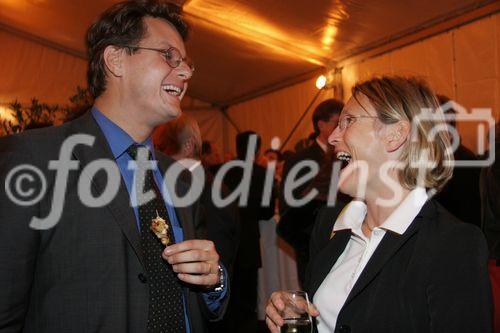 (C) fotodienst/Anna Rauchenberger - Wien 12.10.2006  - ENERGIE-CONTROL GmbH feiert 5-jähriges Jubiläum. FOTO: Gäste und Mitarbeiter.