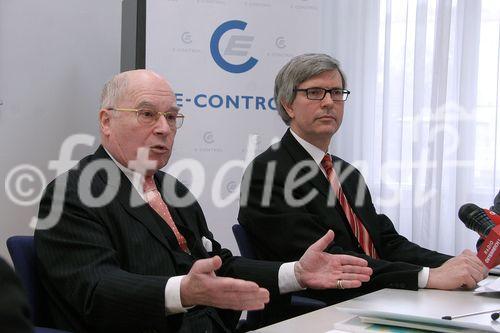 (C) fotodienst/Anna Rauchenberger - Wien 15.03.2006 - Seit 15. März gibt es den aktuellen Jahresbericht der E-Control, der einen Überblick über die wichtigsten Schwerpunkttätigkeiten im abgelaufenen Jahr 2005 ermöglicht. FOTO v.l.: o. Univ. Prof. DDr. Walter Barfuß (Vorsitzender des Aufsichtsrats der Energie-Control GmbH, Generaldirektor für Wettbewerb/Bundeswettbewerbsbehörde) und DI Walter Boltz (GF Energie-Control GmbH).