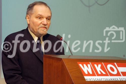 (C)fotodienst/Mag. Daniel Katzinger - Wien 17.11.2006
Das Komitee der bedeutendsten internationalen Tourismusfilm-Festivals CIFFT prämiert heuer zum 18. Mal den weltbesten Tourismusfilm des Jahres 2006.
Foto: Präs. Dr. Josef Schütz