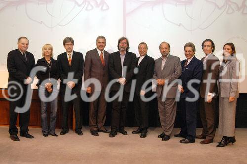 (C)fotodienst/Mag. Daniel Katzinger - Wien 17.11.2006
Das Komitee der bedeutendsten internationalen Tourismusfilm-Festivals CIFFT prämiert heuer zum 18. Mal den weltbesten Tourismusfilm des Jahres 2006.
Foto v.l.: Dr. Josef Schütz, Fr. Jasna Hribernik (Regisseurin-VPK Filmproduktion), Direktor Jan Ciglenecki (Slowenisches Tourismusamt Wien), Präs. Bgm. Matthias Krenn,  Mag. Georg Riha (Regisseur), Dr. Arthur Oberascher (ehem. Direktor von ÖW u. Vorstandsvorsitzender der Arcotel-Gruppe), Hr. Curt  Faudon (Filmproduzent v. City Dance Film), Dr Janos Erdei (Direktor des ungarischen Tourismusamtes  Wien), Hr. Willem Hornsveld (Senior Manager Brand Communication, TUI AG), Fr. Daniela Friedrich (PR-Managerin der TUI AG)