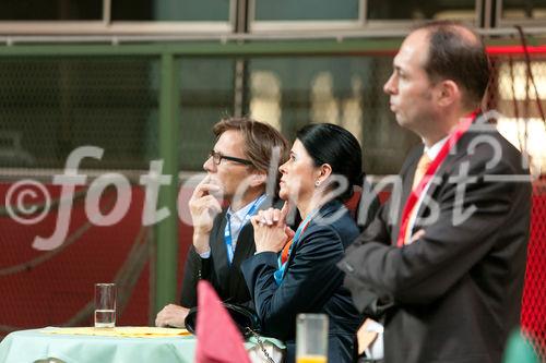 AbsolventenClub Treffen - ÖCI
(C) fotodienst, Martina Draper
Foto: vlnr: FH-Prof. Dr. Christian Kreuzer, Geschäftsführer ÖCI, Dr. Rita Niedermayr-Kruse, Geschäftsführerin ÖCI