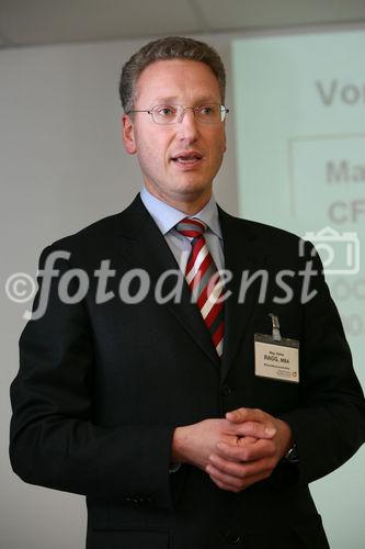 (C) fotodienst/Anna Rauchenberger - Wien 30.01.2008  - Vom Controller zum CFO - Karrierepfade in Controlling und Finance. FOTO: Mag. Stefan Ragg, MBA (CFO, Universal Edition AG, Wien)