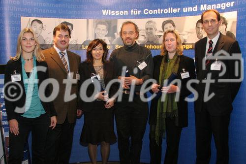 (C) Fotodienst/Anna Rauchenberger - 17.10.2007 - Wien - 14. Österreichischen NPO-Kongress: Der Mensch als Mittel(punkt)?. FOTO: Absolventen eines ÖCI-Lehrgangs, Lehrgangsleitung.