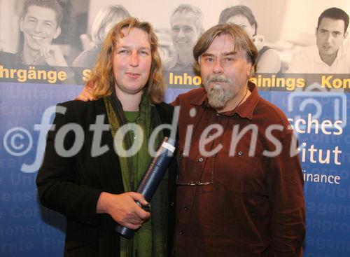 (C) Fotodienst/Anna Rauchenberger - 17.10.2007 - Wien - 14. Österreichischen NPO-Kongress: Der Mensch als Mittel(punkt)?. FOTO: Absolventen eines ÖCI-Lehrgangs.