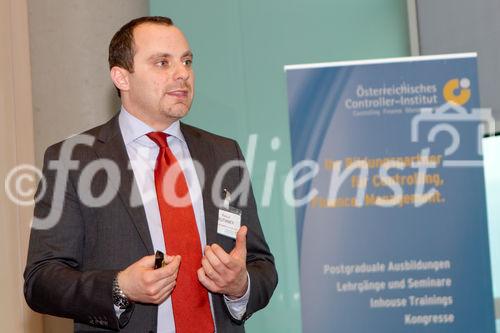 (c) fotodienst / Anna Rauchenberger - Wien, am 06.04.2011 - Das Österreichische Controller-Institut (ÖCI) präsentiert ein neues Mitglied. Am 6. April 2011 lud das ÖCI zum jährlichen Welcome-Event ins TechGate ein und stellte der Controlling-Community Zizala Lichtsysteme als neues Mitglied vor. FOTO: Dr. Raoul Ruthner, Manager, Contrast Management-Consulting GmbH