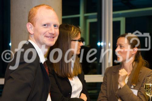 (c) fotodienst / Anna Rauchenberger - Wien, am 06.04.2011 - Das Österreichische Controller-Institut (ÖCI) präsentiert ein neues Mitglied. Am 6. April 2011 lud das ÖCI zum jährlichen Welcome-Event ins TechGate ein und stellte der Controlling-Community Zizala Lichtsysteme als neues Mitglied vor.