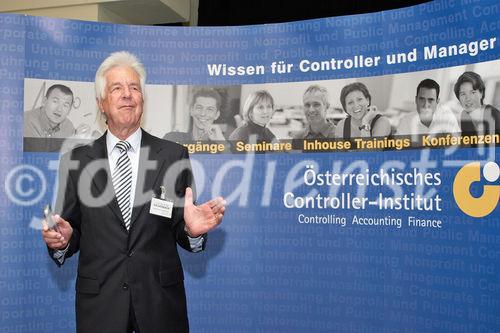 (C) fotodienst/Gudrun Krieger - Wien 24.04.2007  - 2. ÖCI-BARC-Tagung 2007: Jahrestreffen des ÖCI-Absolventenclubs;Foto: o. Univ.-Prof. Dr. Rolf Eschenbach (Geschäftsführer und wissenschaftlicher Leiter des Österreichischen Controller-Instituts