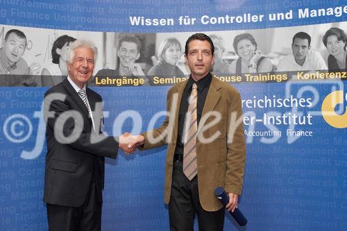 (C) fotodienst/Gudrun Krieger - Wien 24.04.2007  -  Jahrestreffen des ÖCI-Absolventenclubs: Überreichung des Diploms durch o. Univ.-Prof. Dr. Rolf Eschenbach 