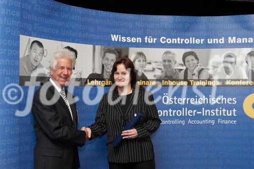 (C) fotodienst/Gudrun Krieger - Wien 24.04.2007  -  Jahrestreffen des ÖCI-Absolventenclubs: Überreichung des Diploms durch o. Univ.-Prof. Dr. Rolf Eschenbach 