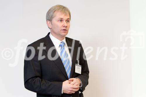 (c) fotodienst / Anna Rauchenberger - Wien, am 26.01.2011 - Heute lud das Österreichische Controller-Institut zum NPO-Forum ein. Diesmal stand das Thema 'Governance' als Basis für wirkungsvolles NPO-Management im Mittelpunkt. Governance, was soviel wie wirkungsvolle Unternehmensaufsicht bedeutet, findet nun auch Beachtung in der öffentlichen Verwaltung und bei NPOs. FOTO: Mag. Wolfgang Hermann, Geschäftsführer NEUSTART