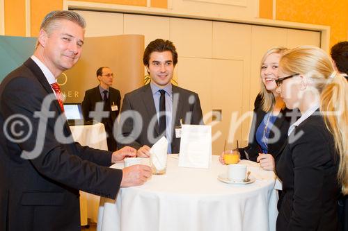  (c) fotodienst/Anna Rauchenberger - Wien, am 26.01.2012 - Am 26. und 27. Jänner fand der 32. Österreichischen Controllertag im Kursalon Hübner statt. Im Mittelpunkt stand die zentrale Zukunftsfrage der Unternehmensführung, wie Nachhaltigkeitsüberlegungen in Geschäftsmodelle eingebettet werden können.  Rund 250 Finanzführungskräfte folgten der Einladung des Österreichischen Controller-Instituts (ÖCI) und diskutierten mit namhaften Experten aus Wissenschaft und Praxis unter dem Kongressmotto 