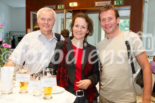  (c) fotodienst/Anna Rauchenberger - Wien, am 09.05.2012 – Heute fand im Zeiss Planetarium im Wiener Prater die Diplomverleihung des Österreichischen Controller-Instituts statt. Im Anschluss konnte man im Kuppelsaal Interessantes über Sterne, Planeten und unser Sonnensystem erfahren. FOTO Diplomfeier und Absolvententreffen: