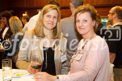  (c) fotodienst/Anna Rauchenberger - Wien, am 09.05.2012 – Heute fand im Zeiss Planetarium im Wiener Prater die Diplomverleihung des Österreichischen Controller-Instituts statt. Im Anschluss konnte man im Kuppelsaal Interessantes über Sterne, Planeten und unser Sonnensystem erfahren. FOTO Diplomfeier und Absolvententreffen: