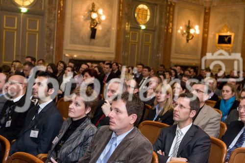 (c) fotodienst / Anna Rauchenberger - Wien, am 27.01.2010 - 'Reporting: right-fast-smart ? Wirkungsvolles Management-Reporting' lautete der Titel des Management Cercles, zu dem die führende österreichische Unternehmensberatung Contrast Management-Consulting am 27. Jänner ins Haus der Industrie einlud. Wie ein optimiertes, wirkungsvolles Reporting aussehen muss, wurde an diesem Abend sehr lebhaft diskutiert.