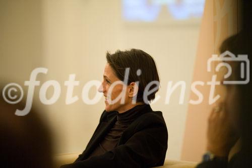 (c)Fotodienst / Christopher Ohmeyer //  Österreichisches Controller-Institut: Podiumsdiskussion beim 16. Österreichischen NPO-Kongress Foto: Karin Bauer, Leiterin Karriere, Der Standard