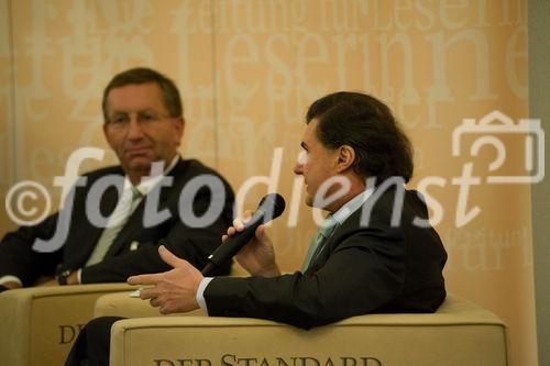 (c)Fotodienst / Christopher Ohmeyer //  Österreichisches Controller-Institut: Podiumsdiskussion beim 16. Österreichischen NPO-Kongress Foto: Karl Rabeder, Gründer der Organisation MicroCreditsDr. Andreas Salcher, Bestsellerautor und Unternehmensberater
