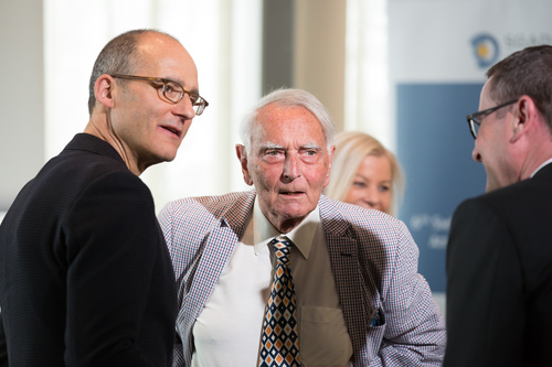  c) fotodienst/Boaz Heller. Zurich, 16.4.2015, 6th Swiss Forum for Mood and Anxiety Disorders (SFMAD). Prof. Dr. med. Erich Seifritz, Prof. Dr. med. Dr. h.c. Jules Angst.
