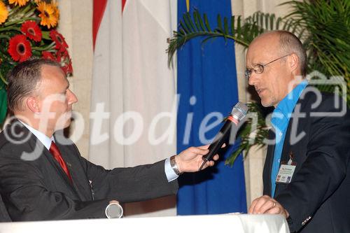 Der diesjährige Aufzugstag, veranstaltet von TÜV Österreich und Gemeinde Wien. Foto: v.li.na.re: Mag. Christian Bayr ( GF TÜV Austria Akademie); Mag. Toni Innauer (Olympiasieger, Rennsportdirektor Sprunglauf & nordische Kombinationen)