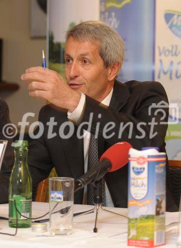 (c) fotodienst -  Eisenstadt, am 02.06.2010 - Pressefrühstück Burgenlandmilch, FOTO:  Mag. Alfred Berger (NÖM)