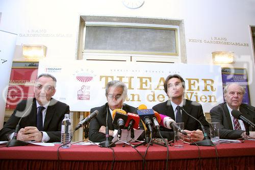 Das Theater an der Wien eröffnet als ganzjährig bespieltes Stagione-Opernhaus eine neue, eigenständige Kategorie im Wiener Kulturbetrieb. Bild v.l.: DI Johann Marihart (Generaldirektor AGRANA), KS Plácido Domingo (Musikalische Leitung Inaugurationskonzert), Roland Geyer (Intendant Theater an der Wien), KR Franz Häußler (Generaldirektor Vereinigte Bühnen Wien). Foto: Anna Rauchenberger, Wien, 5.1.2006