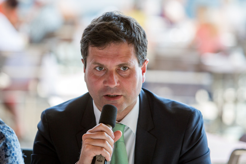  Pressekonferenz Welt-Hepatitistag, 2013-07-23; Foto Chris Hofer; Bild zeigt: Pressekonferenz Welt-Hepatitistag, 2013-07-23; Foto: Chris Hofer; Bild zeigt: OA Dr. Michael Strasser: