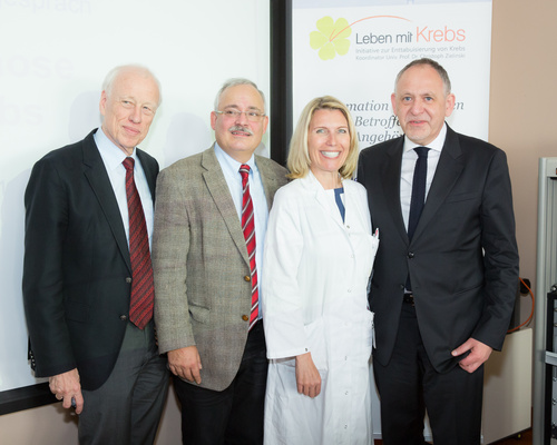  (c) fotodienst / Anna Rauchenberger - Wien, am 01.04.2014 - Diagnose Krebs - Aufklärung und Wissen - die Basis der Betreuungsoptimierung. FOTO FOTO v.l.: Univ.-Prof. Dr. Richard Pötter, Leiter der Univ. Klinik für Strahlentherapie des AKH Wien, MedUni Wien, Univ.-Prof. Dr. Günther Steger, Programmdirektor für Mammakarzinom der Klinischen Abteilung für Onkologie, Univ. Klinik für Innere Medizin I, AKH Wien, MedUni Wien, Univ.-Prof.  Dr.  Gabriela Korne, Stellvertretende Leiterin der Klinischen Abtreilung für Onkologie, Univ. Klinik für Innere Medizin I, AKH Wien, MedUni Wien, Präsidentin des Vereins „Leben mit Krebs“, Univ.-Prof. Dr. Christoph Zielinski, Vorstand der Univ. Klinik für Innere Medizin I und Leiter der Klinischen Abteilung für Onkologie, AKH Wien, MedUni: