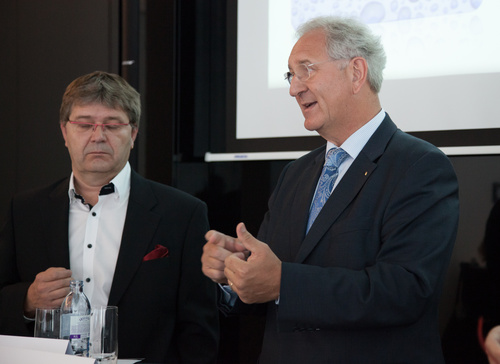 ©fotodienst/Sarah- Maria Kölbl
im Bild: Dr. Albert Keiler, Obmann- Dtv. der Österreichischen Lackindustrie, Technischer Leiter Adler Werk Lackfabrik