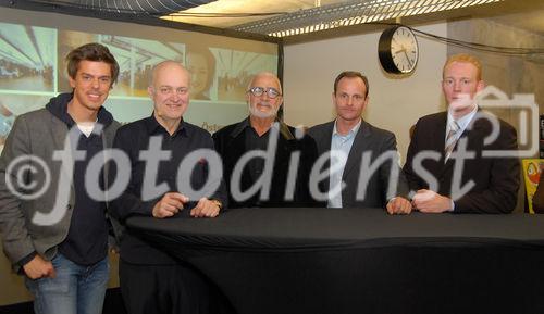 Jubiläumsfeier '10 Jahre Kieser Training Österreich' (10.3.2010)
v.l.n.r.: Matthias Euler-Rolle, Bernhard Ludwig, Werner Kieser, Ralf Kälin, Dr. Sven Göbel