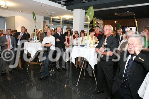 (C) fotodienst/Anna Rauchenberger - Wien, am 04.6.2008 - Konica Minolta Business Solutions Austria eröffnet sein neu gestaltetes Österreich Headquarter in Wien. Im Rahmen der Rundum-Renovierung wurde das Gebäude mit modernster Technologie ausgestattet; gleichzeitig sorgen ansprechendes Design und moderne Architektur für eine offene und freundliche Arbeitsatmosphäre. Besonderer Wert wurde auf die Umweltverträglichkeit gelegt.