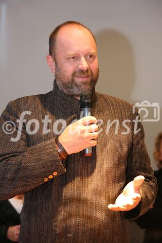 (C) fotodienst/Anna Rauchenberger - Wien, am 04.6.2008 - Konica Minolta feiert den Abschluss der Renovierungsarbeiten am Standort Wien. FOTO: Bildhauer Gerald Bogner