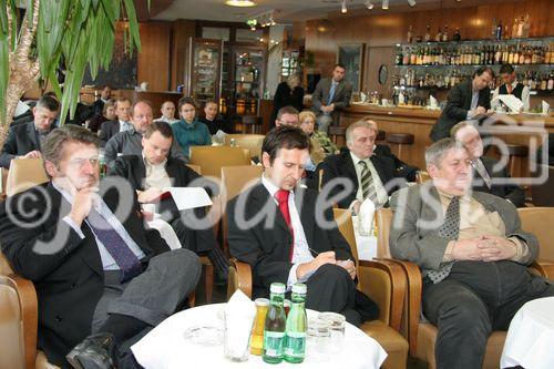 (C) fotodienst/Anna Rauchenberger - Wien 05.12.2006  - Acht führene Unternehmen der österreichischen Baustoffindustrie haben gemeinsam die Plattform BAUGENIAL gegründet. Ihr Ziel ist die Forcierung des Leichtbaus in Österreich.