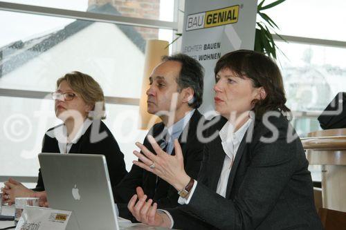 (C) fotodienst/Anna Rauchenberger - Wien 05.12.2006  - Acht führene Unternehmen der österreichischen Baustoffindustrie haben gemeinsam die Plattform BAUGENIAL gegründet. Ihr Ziel ist die Forcierung des Leichtbaus in Österreich. FOTO v.l.: Susanne Senft (Unternehmenskommunikation), Ing. Peter Leditznig (GF M+V RIGIPS Austria) und DI Zdenka Debartoli (Leitung Marketing ISOVER Austria).