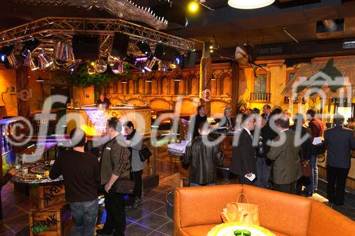 Fun-Maxx Unterhaltungszentrum, Entertainment mit Kino, Clubs und Gastronomie. Bild: Habana Club, Fun Maxx Oftringen