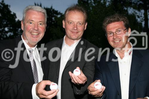 © Fotodienst/ Oskar Goldberger - COMNET Computer-Netzwerke Ges.m.b.H.: Preisverleihung der COMNET Golf-Challenge - v.l. Mag. Klaus Schneeberger( Präsident von Golf-Club Föhrenwald),  Edmund Haberbusch (Telekom-Austria Business Solution),  Andreas Begler (Geschäftsführer/CEO COMNET)

